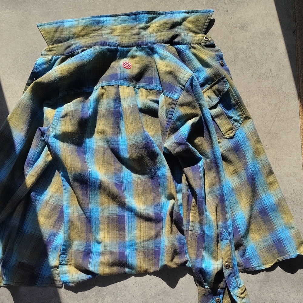 Sherpa Plaid Casual Button Down Shirt - Picture 4 of 5